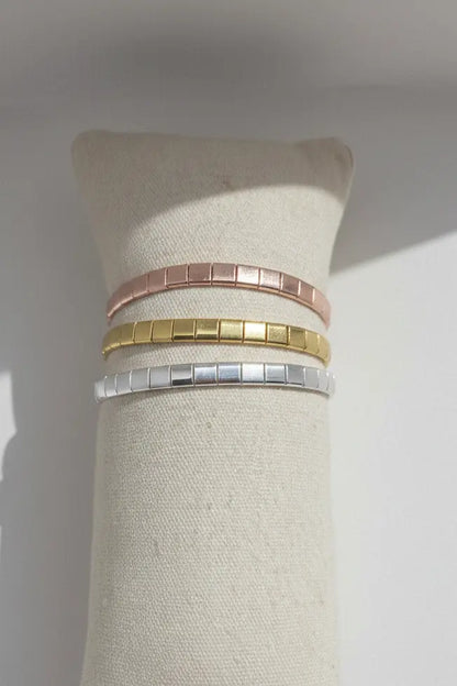 Rose Line Bracelet