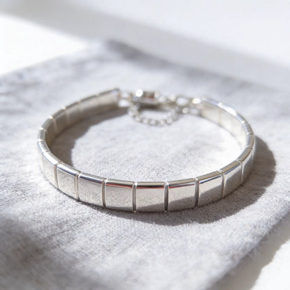 Silver Line Bracelet - Gemnglow